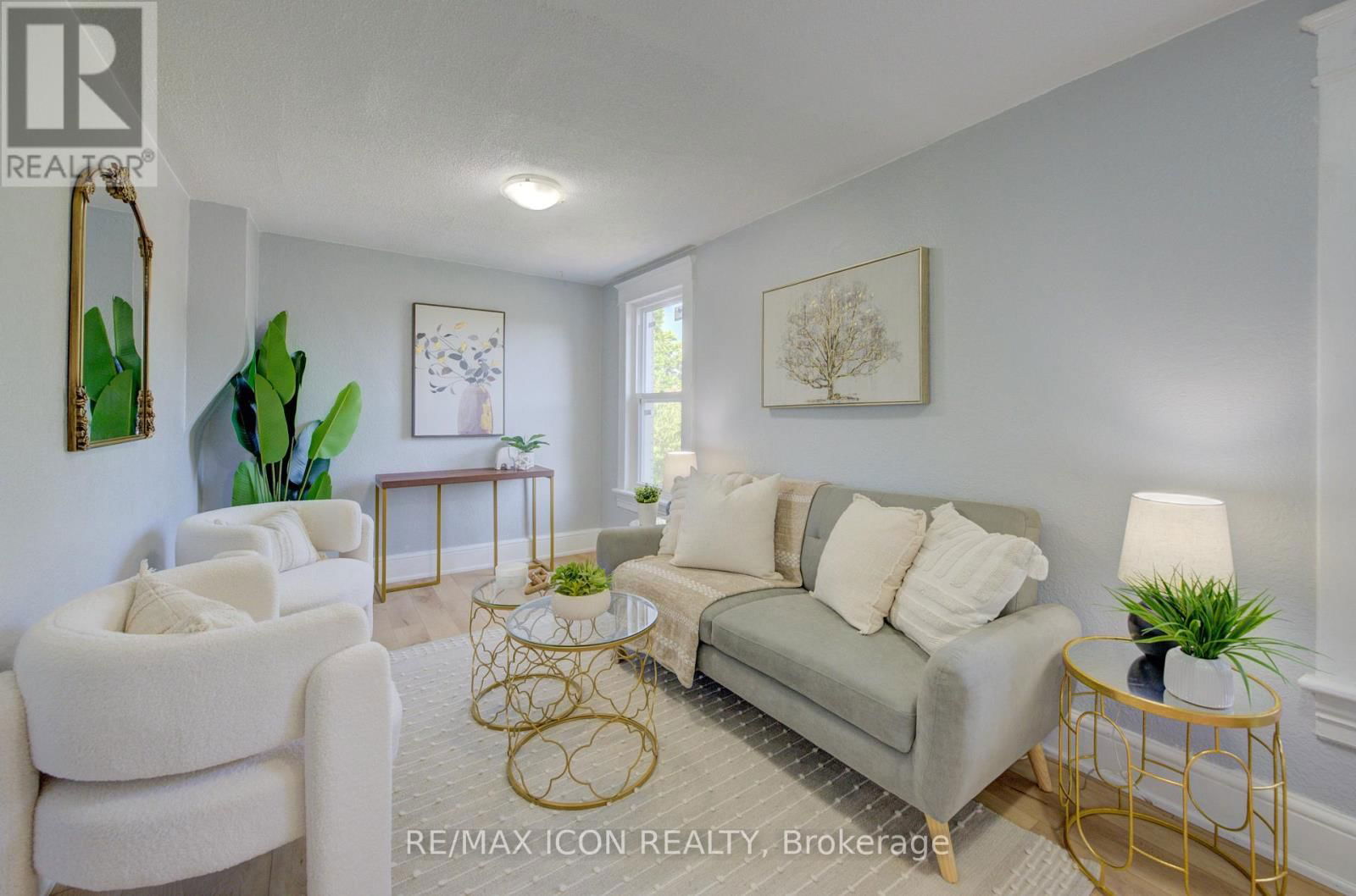 63 BROOK STREET Image 17