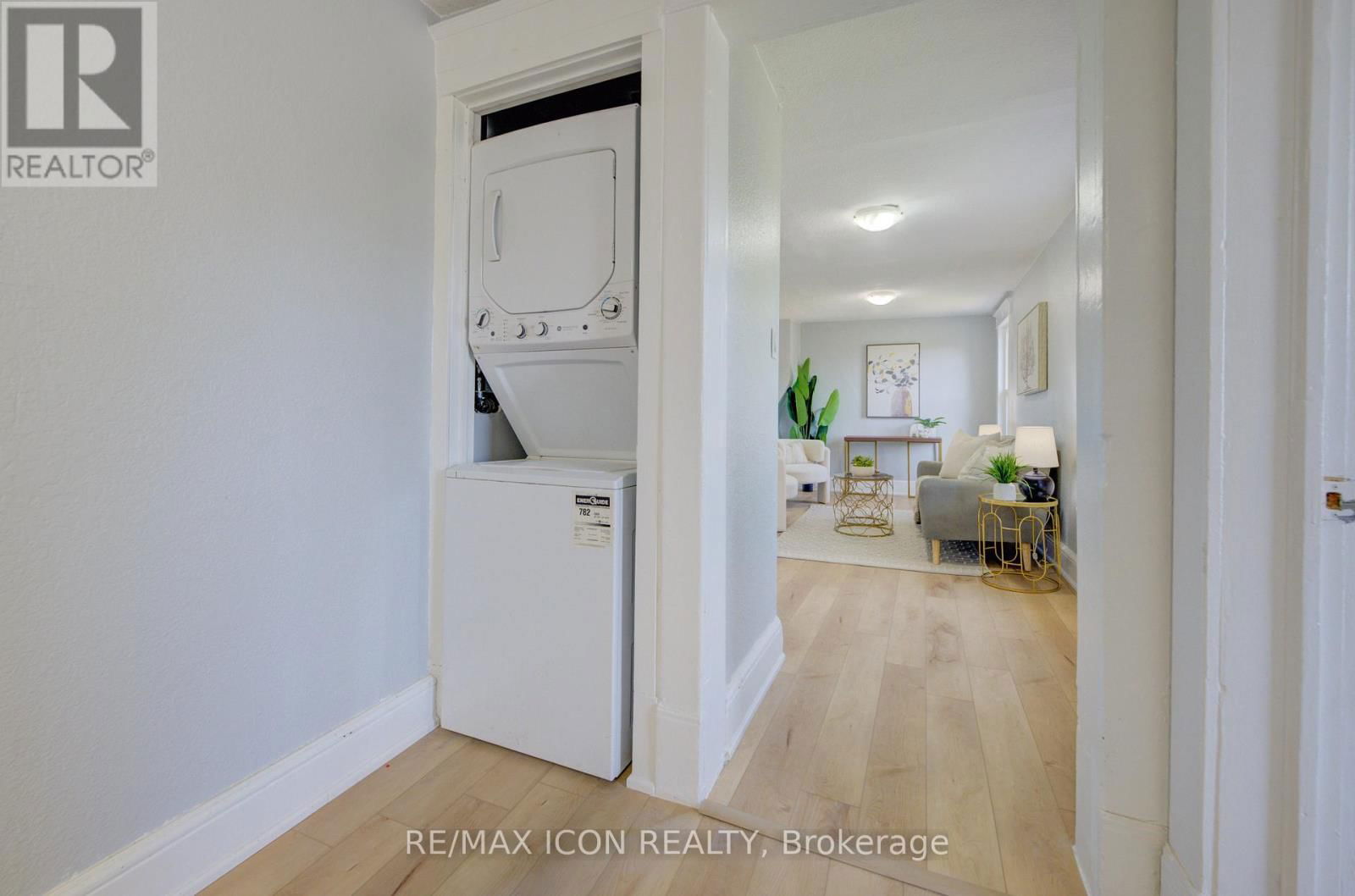 63 BROOK STREET Image 5