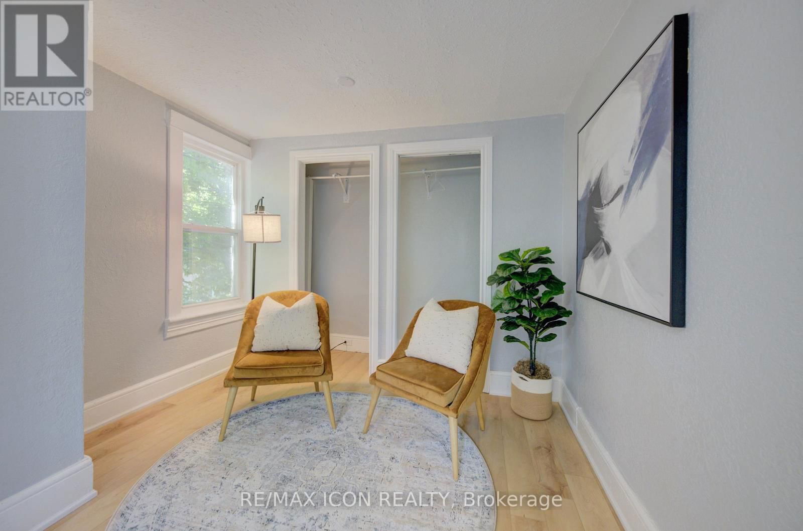 63 BROOK STREET Image 9