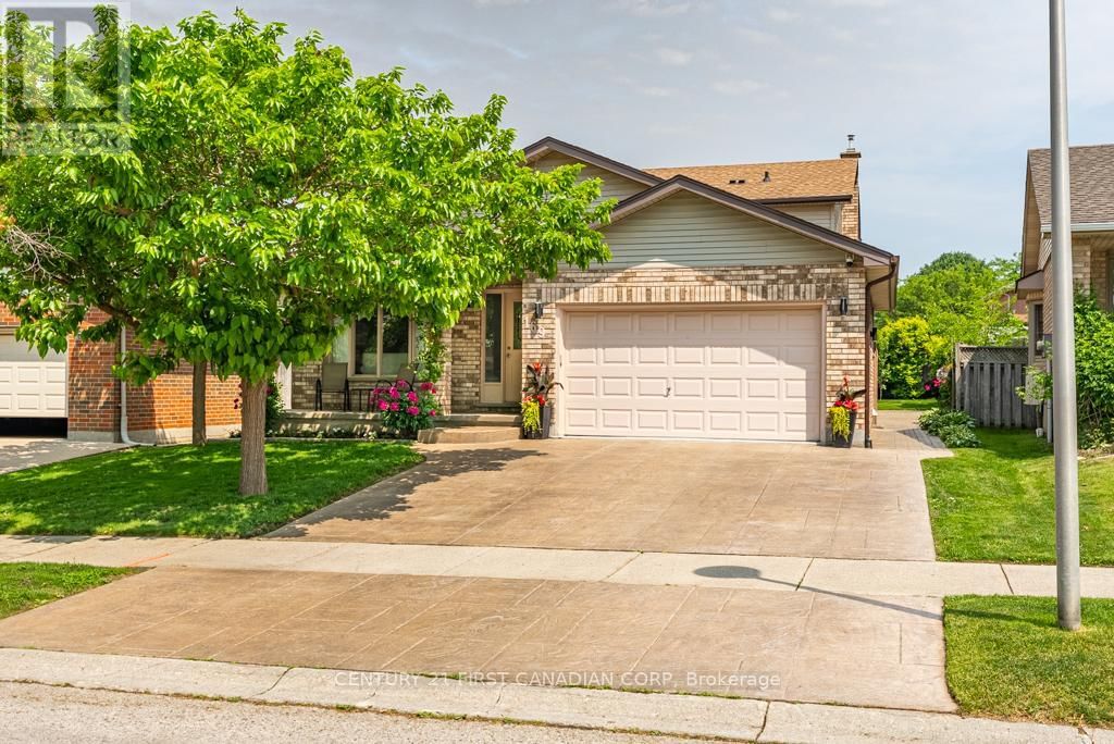 169 ASHLEY CRESCENT Image 2