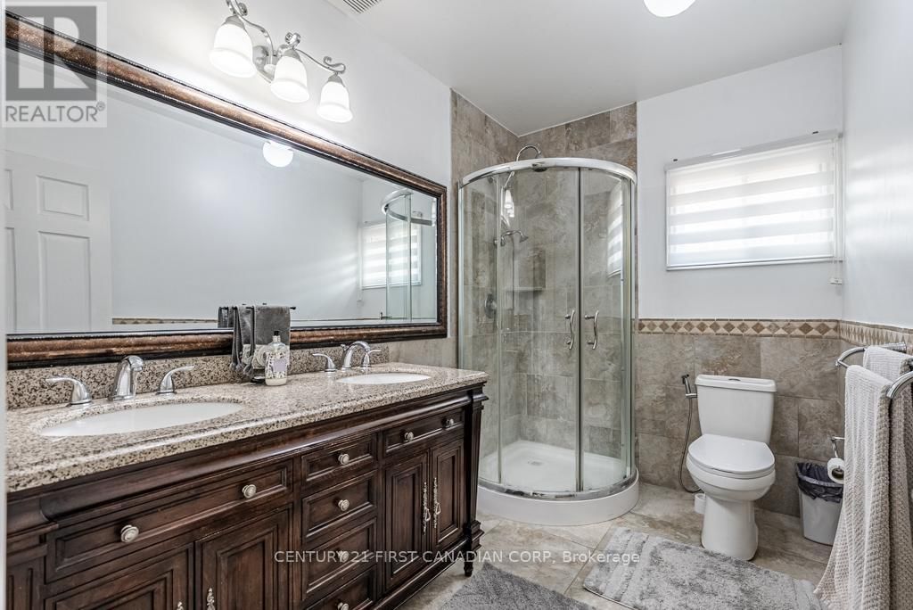 169 ASHLEY CRESCENT Image 36