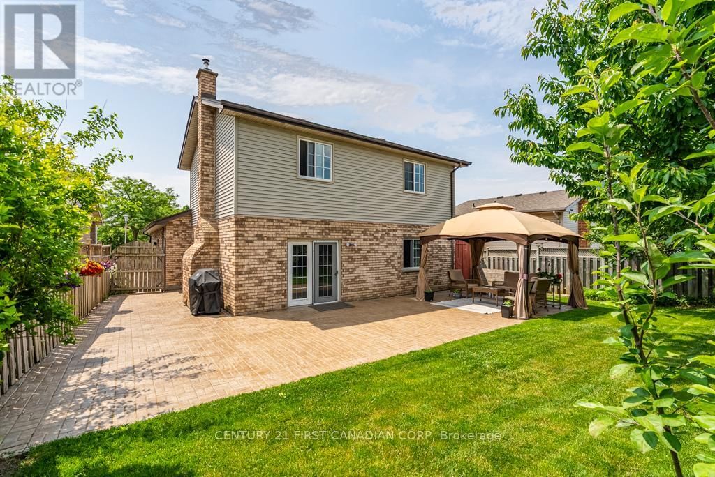 169 ASHLEY CRESCENT Image 43