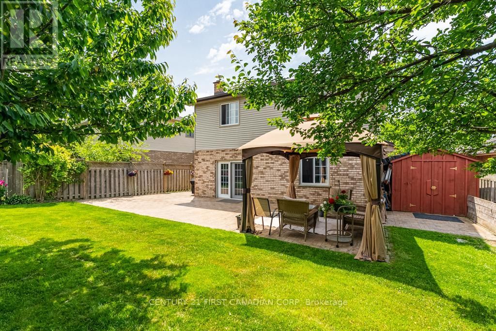 169 ASHLEY CRESCENT Image 45
