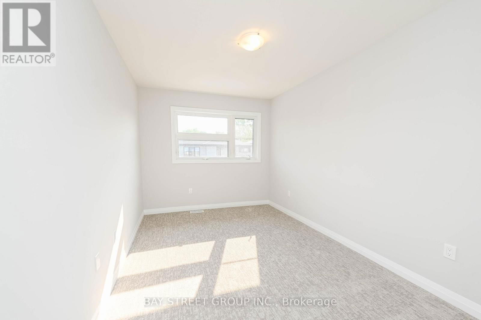 61 - 4552 PORTAGE ROAD Image 14