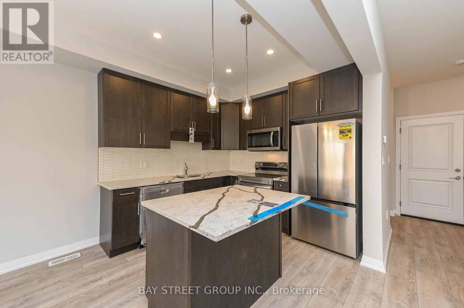 61 - 4552 PORTAGE ROAD Image 3