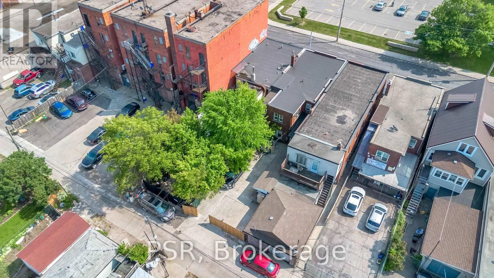 691 BARTON STREET EAST Image 12
