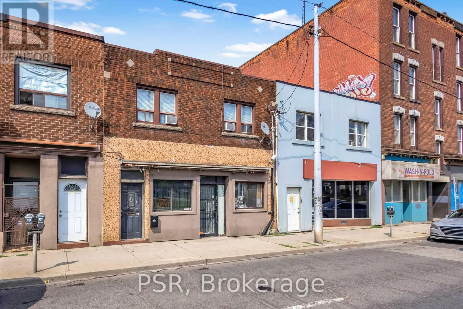 691 BARTON STREET EAST Image 4
