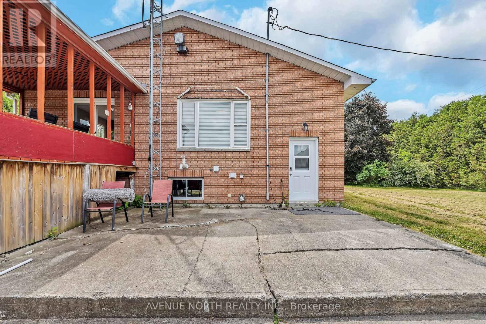 4431/4439 FRANK KENNY ROAD Image 29