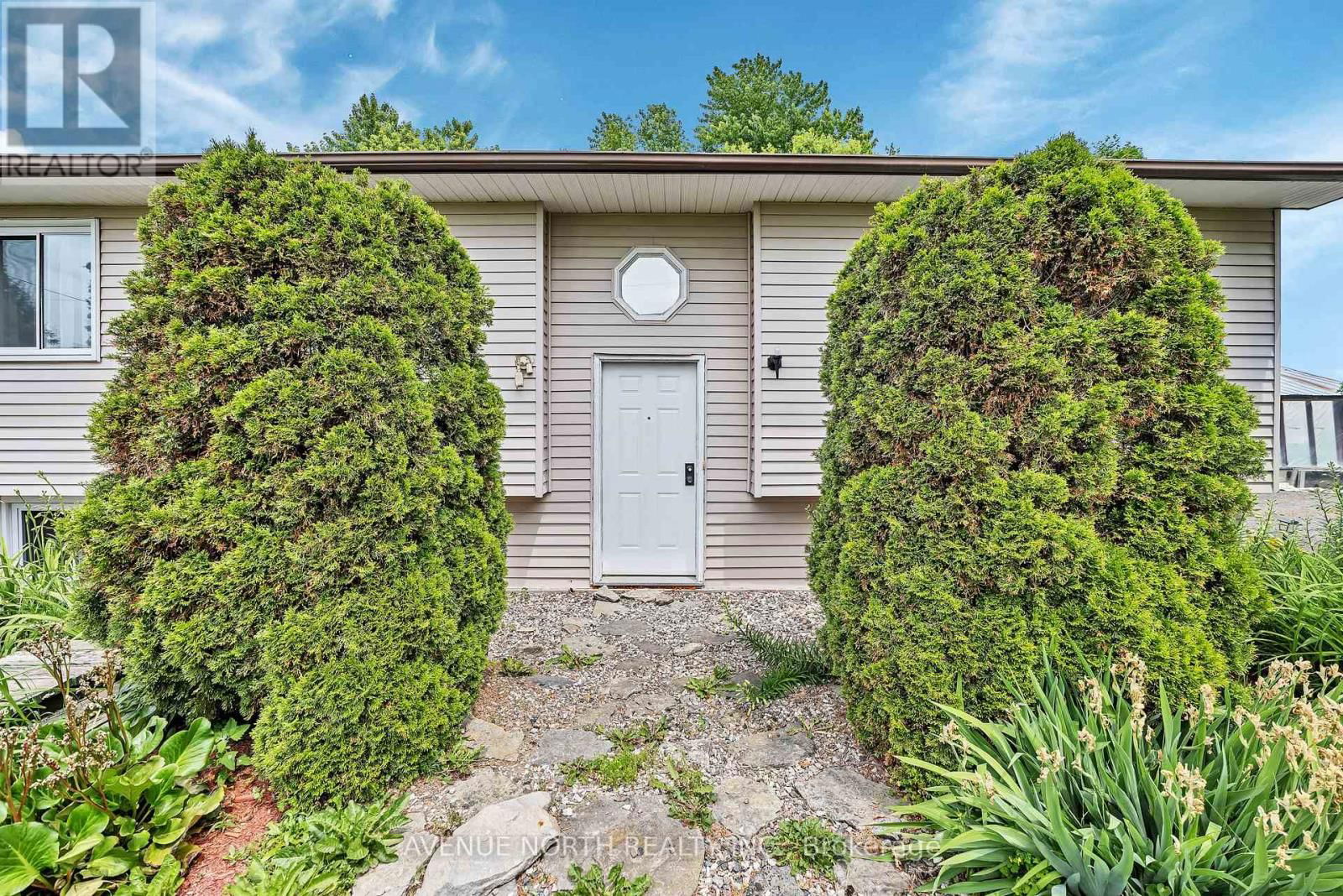 4431/4439 FRANK KENNY ROAD Image 32