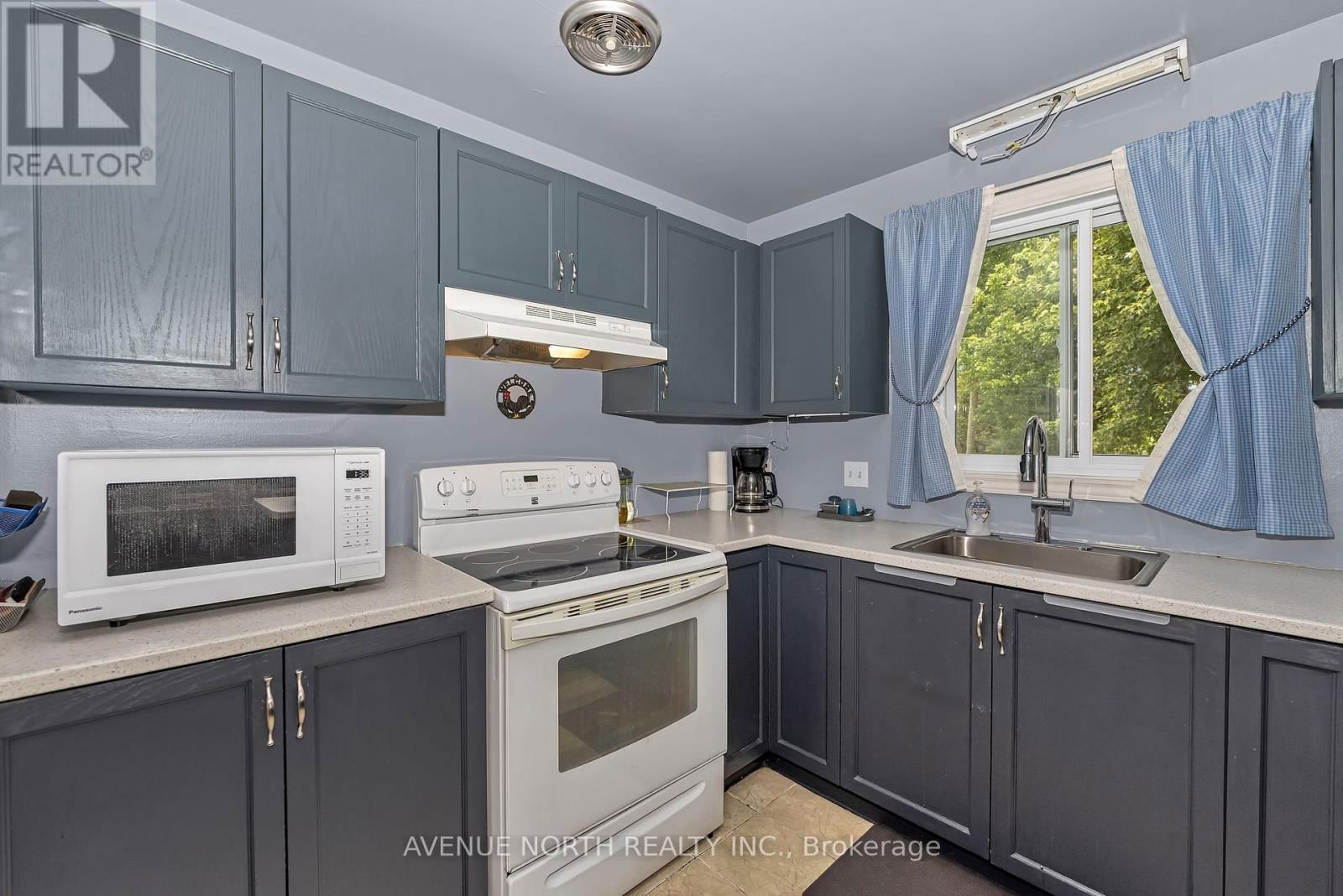 4431/4439 FRANK KENNY ROAD Image 33