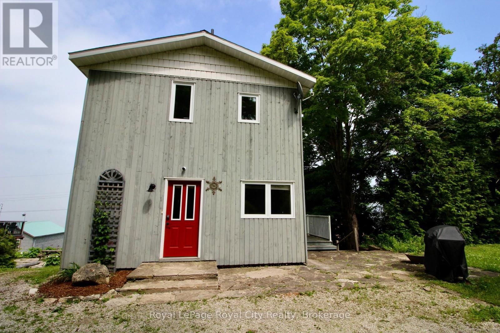 14 DOCK LANE Image 33