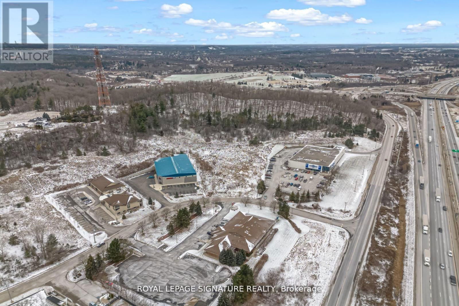6 EXECUTIVE PLACE Image 19