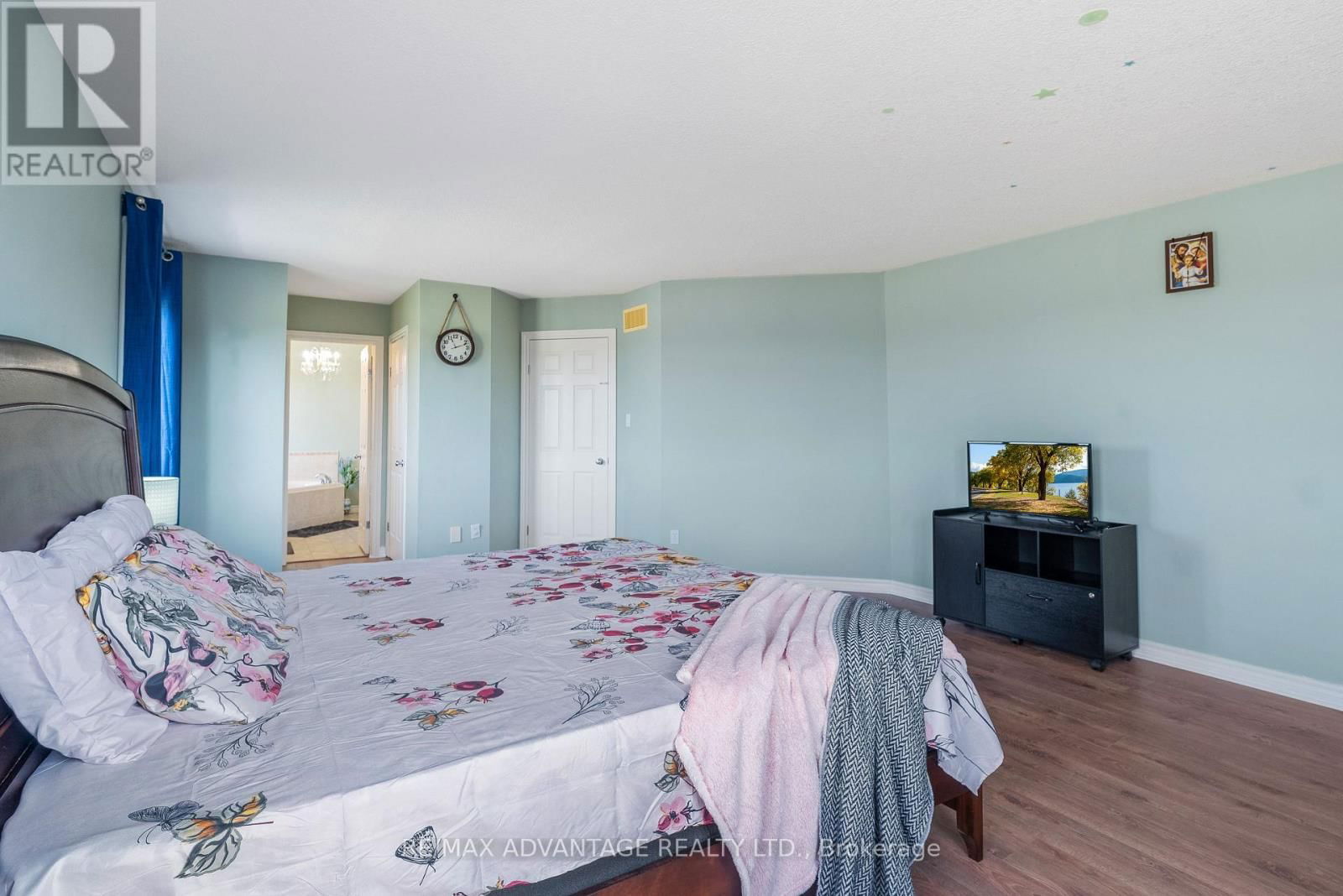 129 THAMESVIEW CRESCENT Image 26