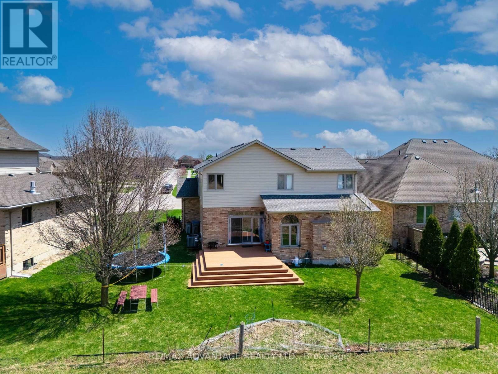 129 THAMESVIEW CRESCENT Image 41