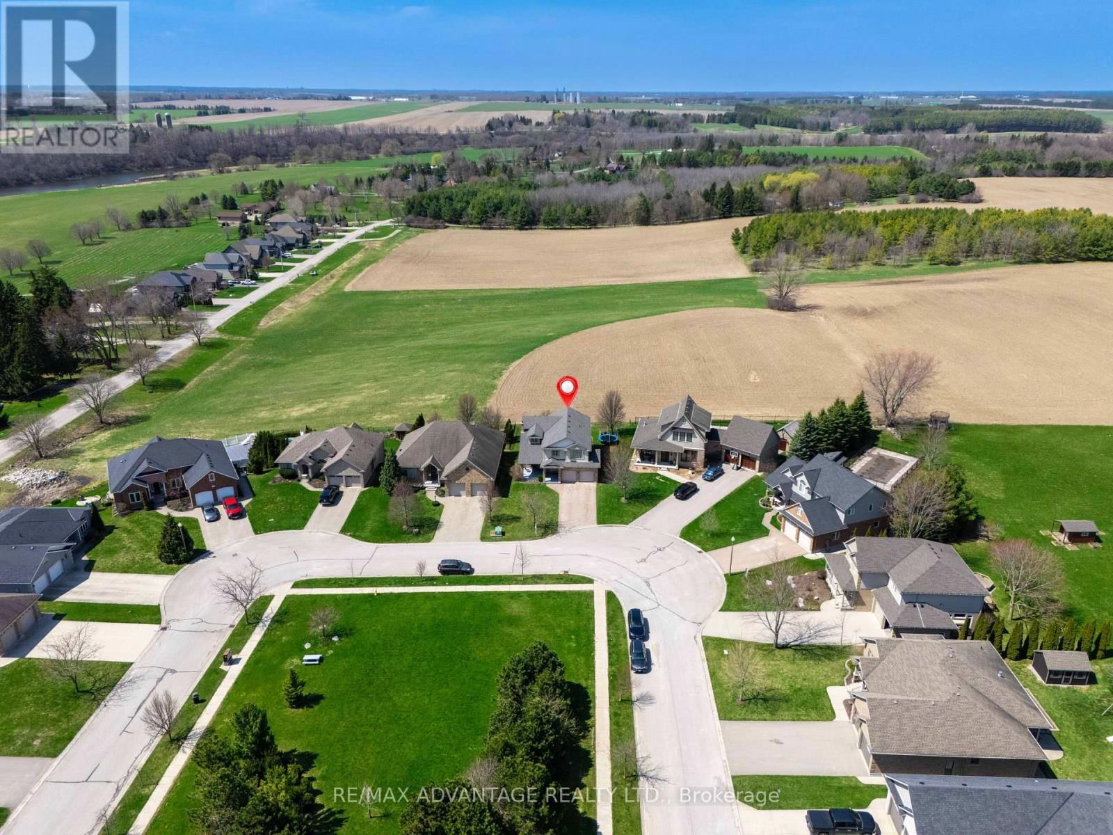129 THAMESVIEW CRESCENT Image 42