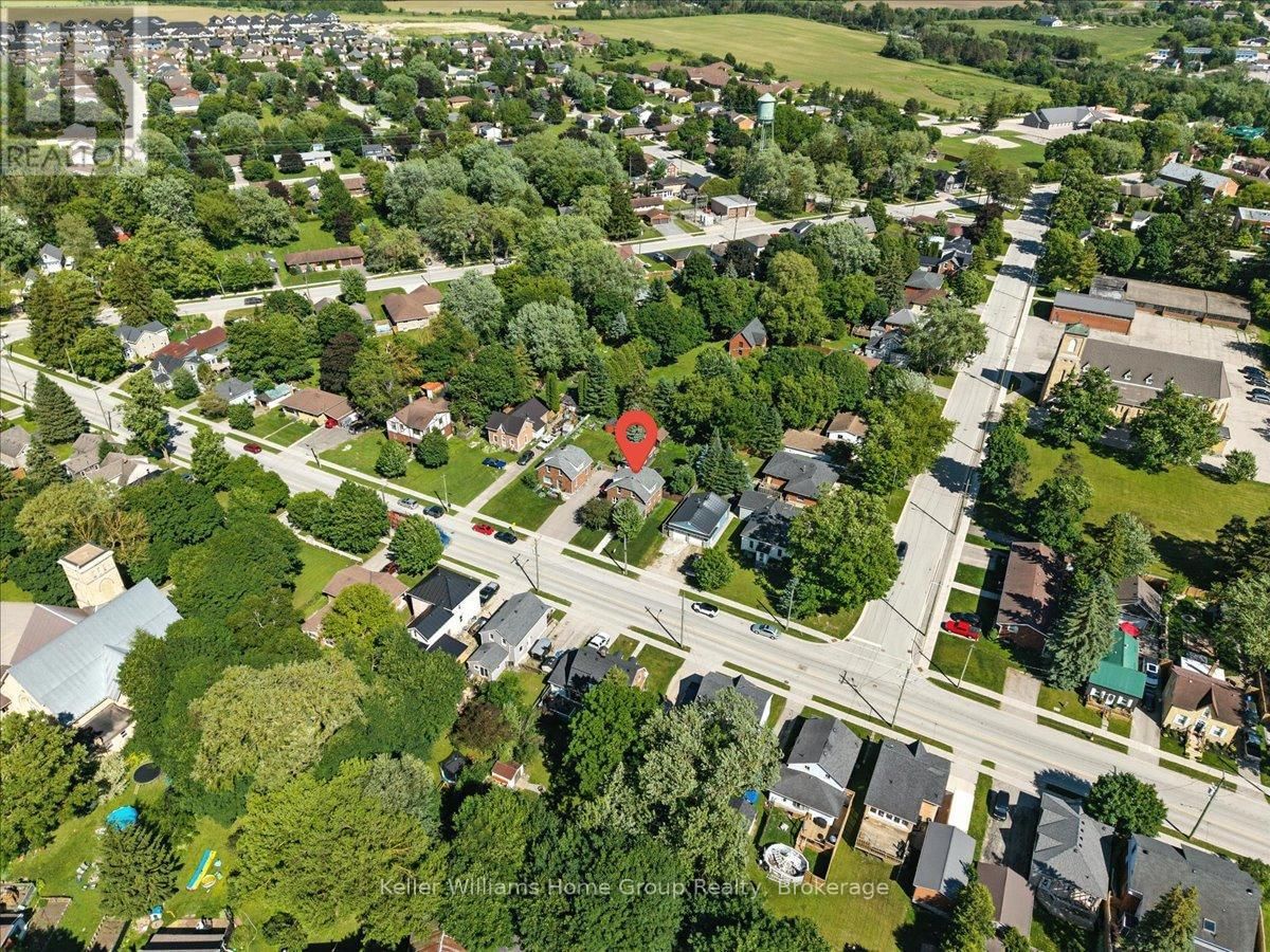 138 FREDERICK STREET EAST Image 31