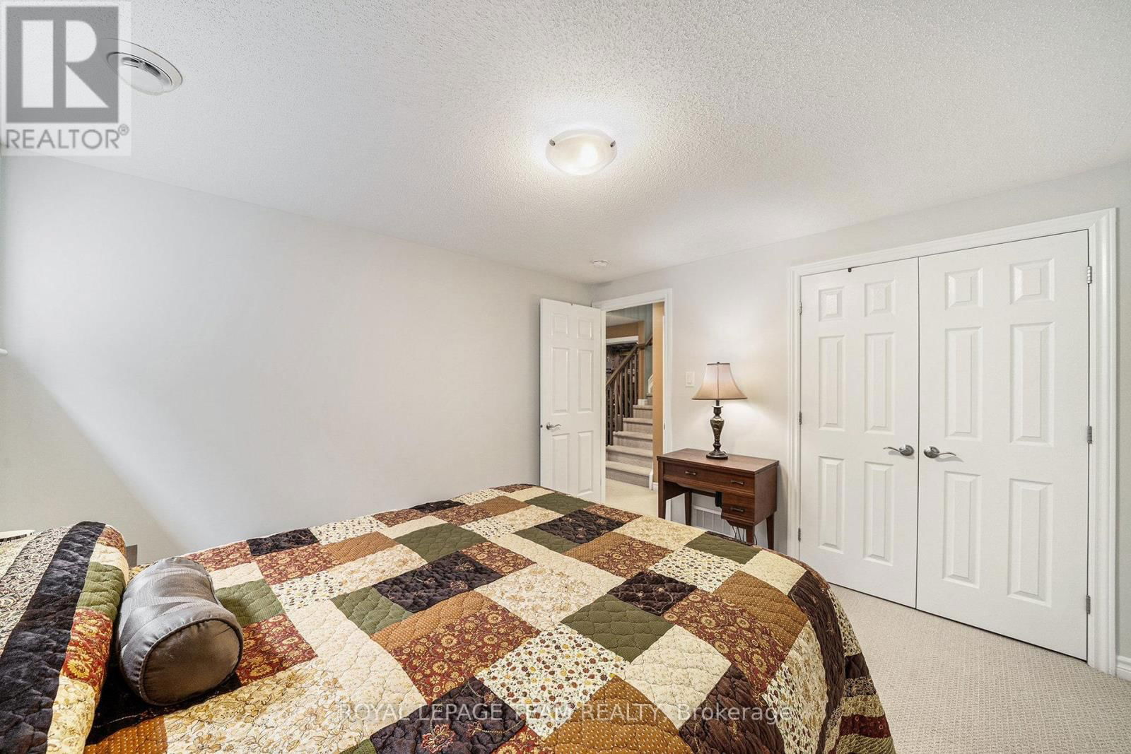 129 TRADEWINDS CRESCENT Image 26