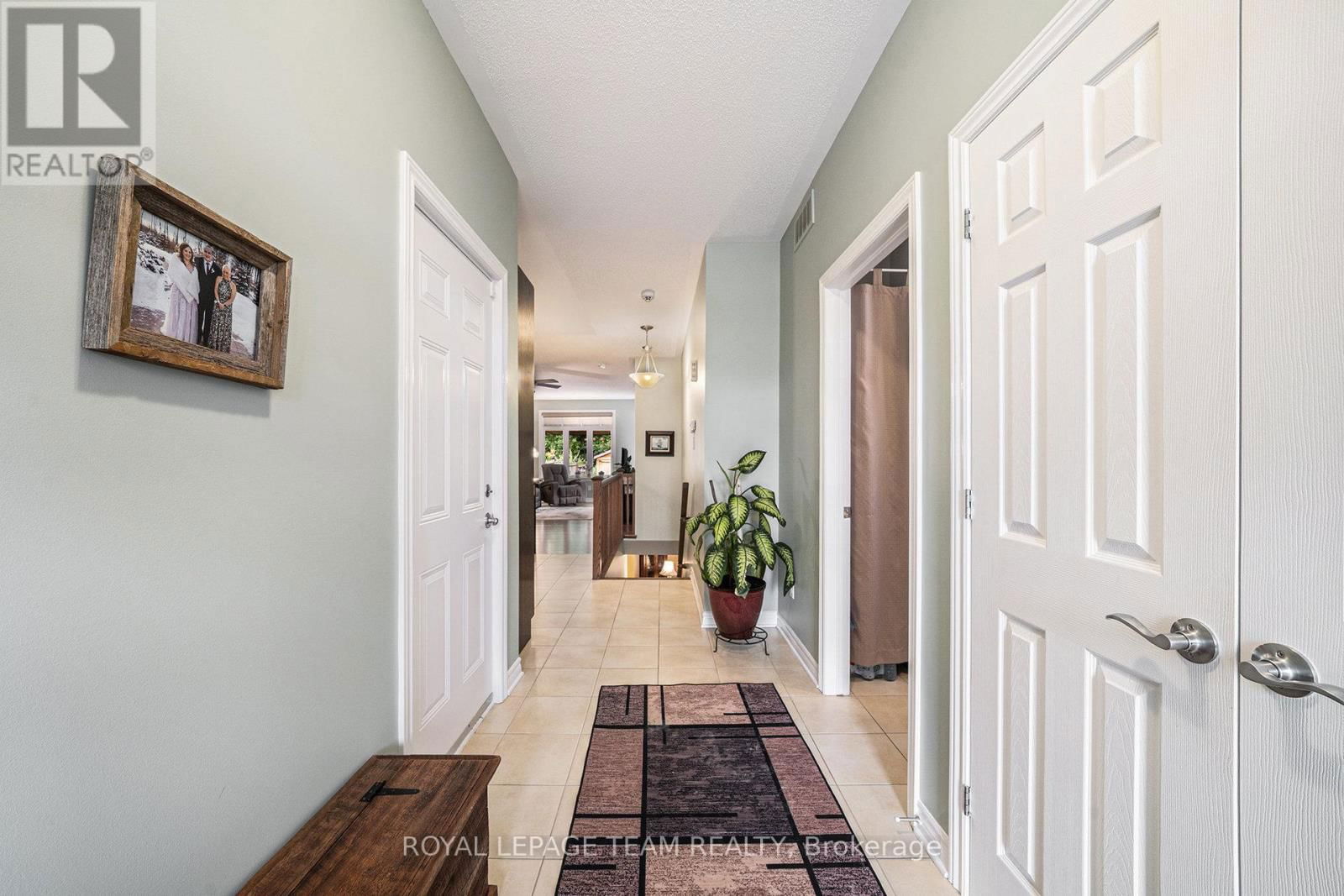 129 TRADEWINDS CRESCENT Image 5
