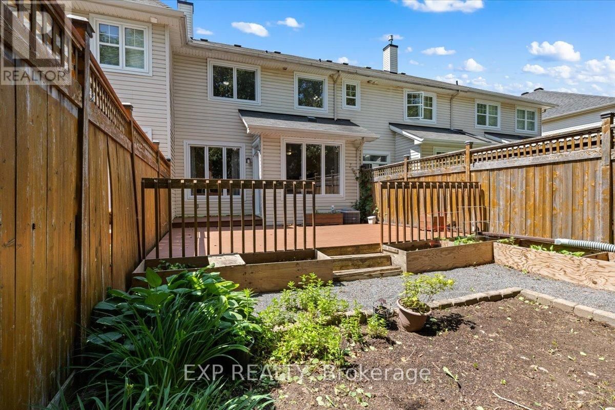 264 BRADWELL WAY Image 41