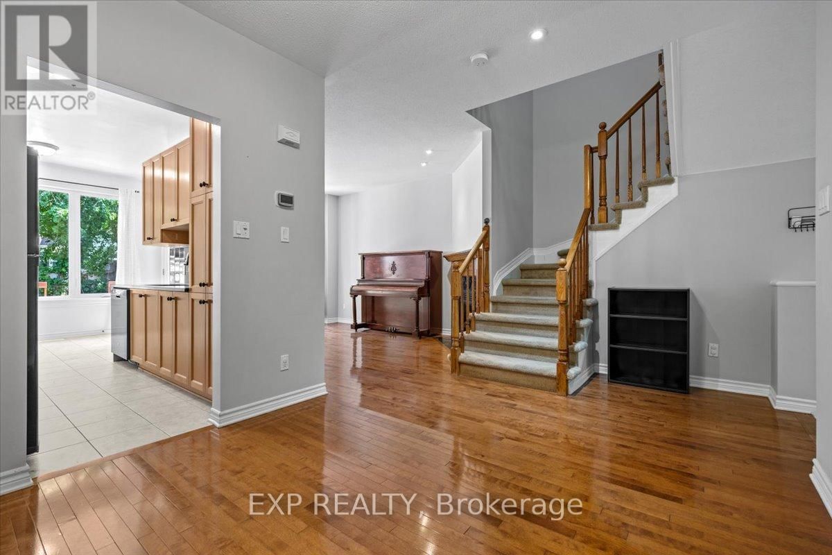 264 BRADWELL WAY Image 8