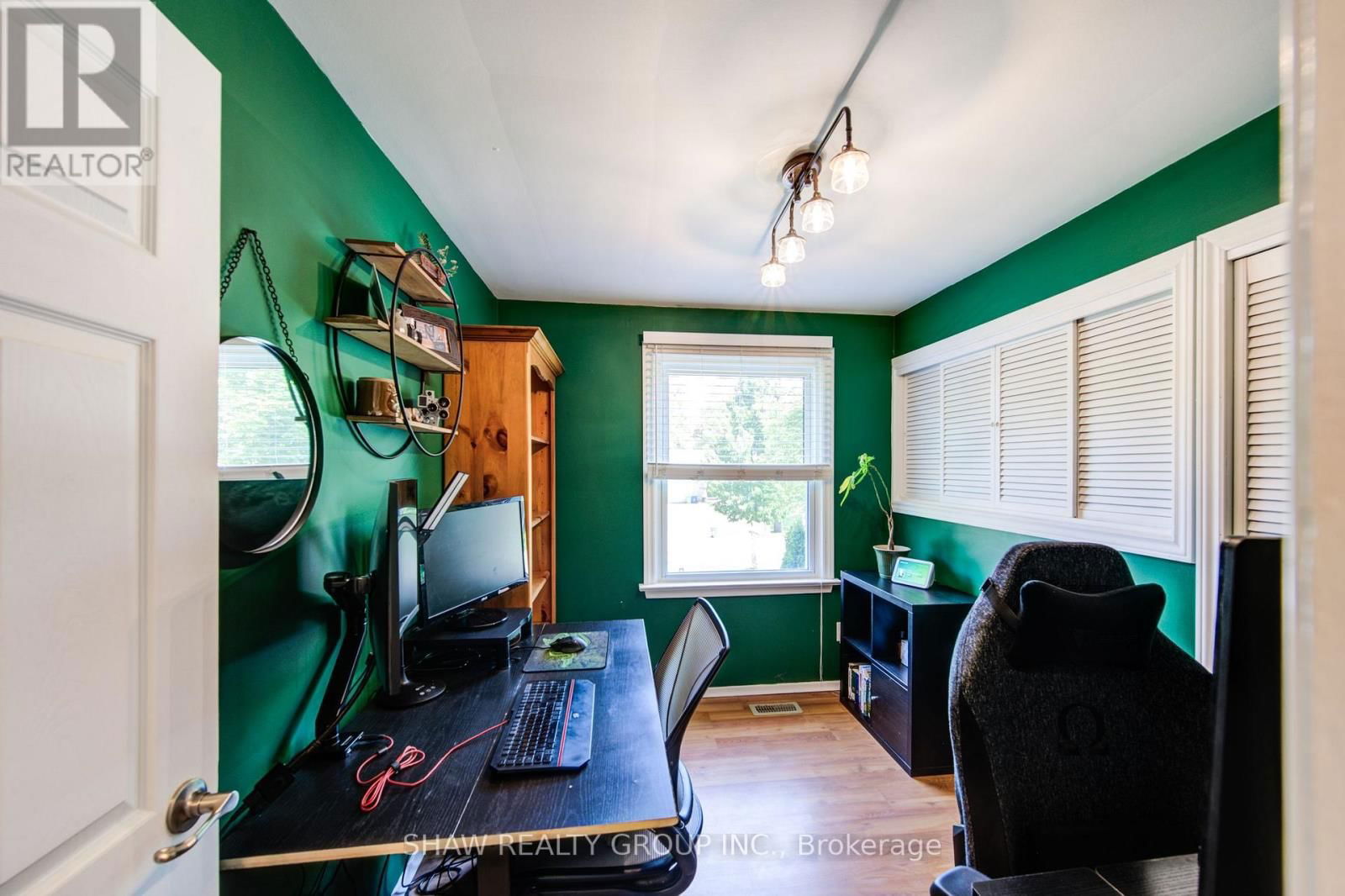 141 TAVISTOCK ROAD Image 27
