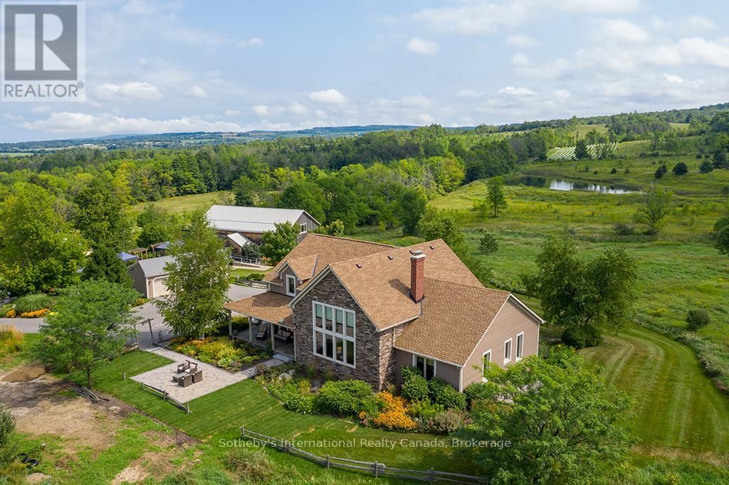 415763 10TH LINE Image 2