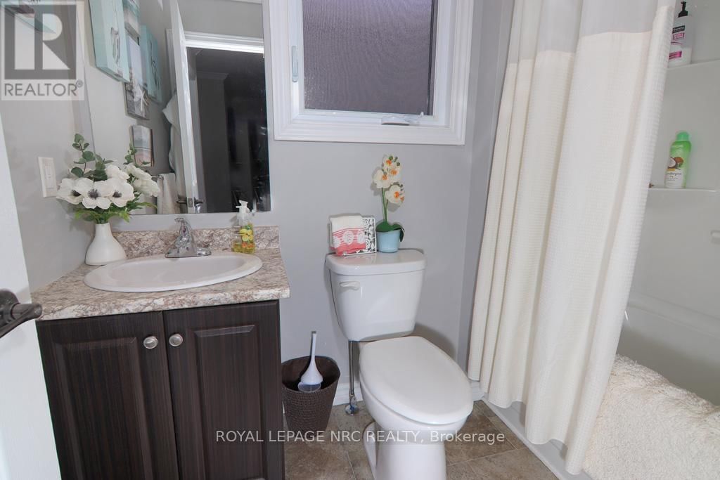 3938 SUNSET LANE Image 12