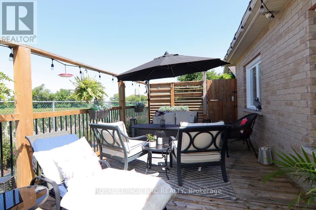 3938 SUNSET LANE Image 30
