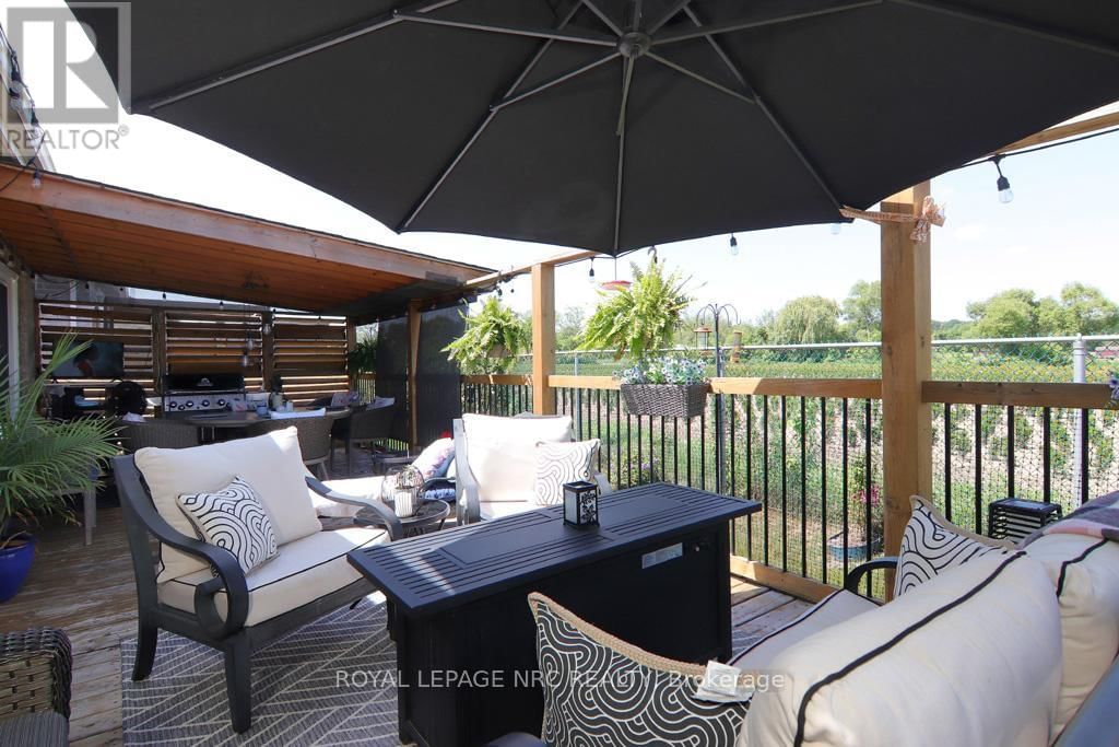 3938 SUNSET LANE Image 34