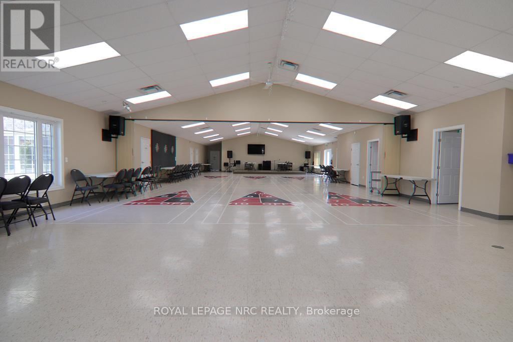 3938 SUNSET LANE Image 45