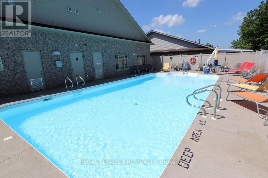 3938 SUNSET LANE Image 46