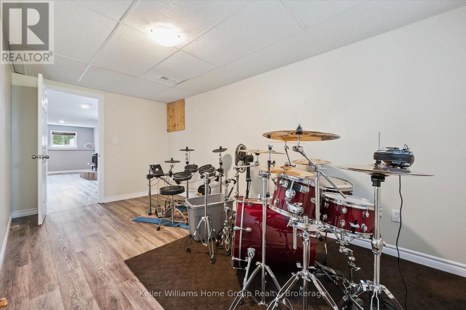 9505 MAAS PARK DRIVE Image 32