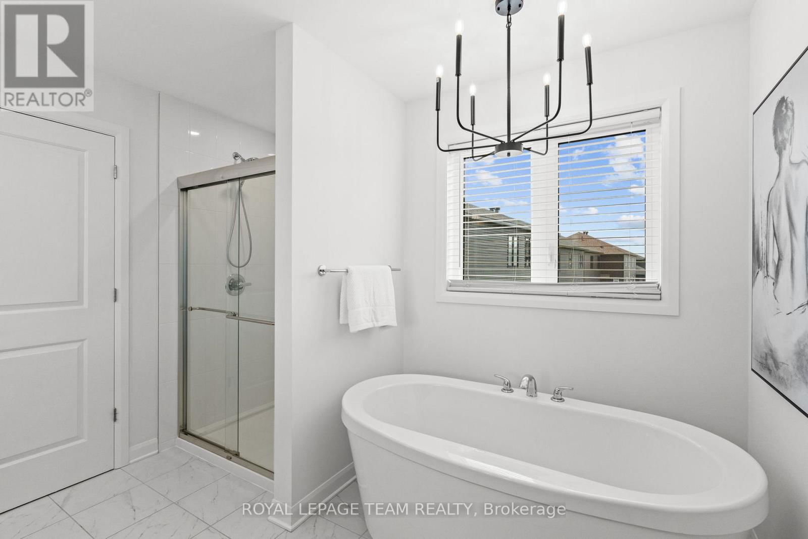 511 ANCHOR CIRCLE Image 32