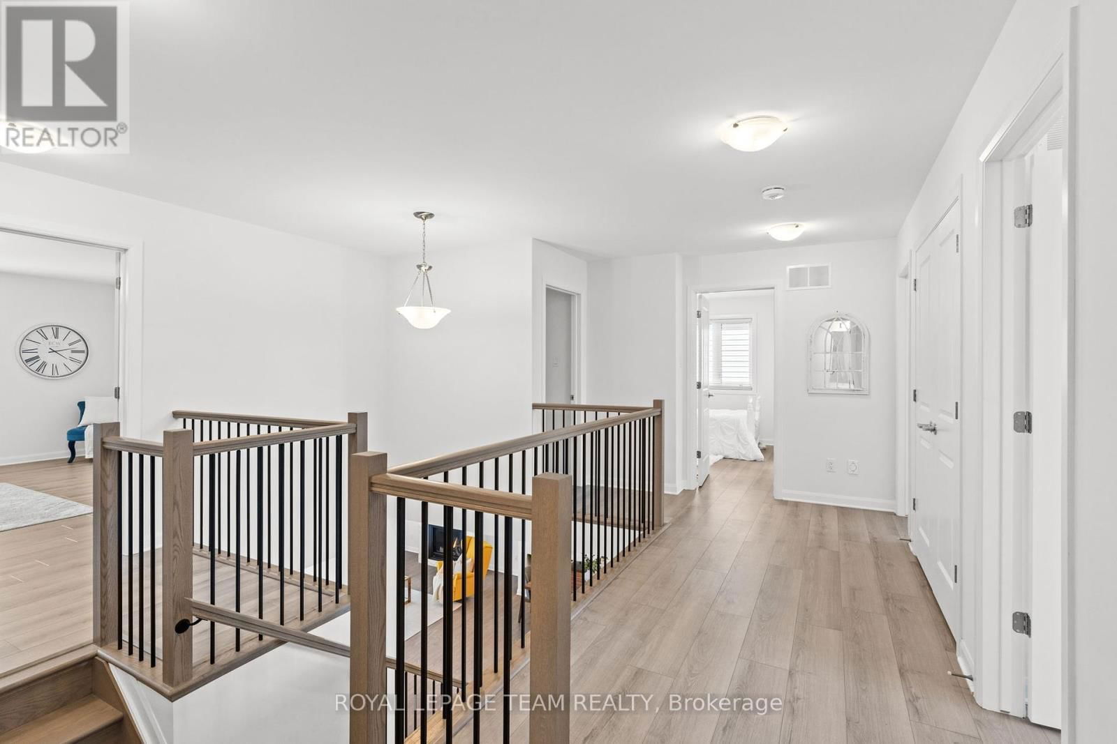 511 ANCHOR CIRCLE Image 34