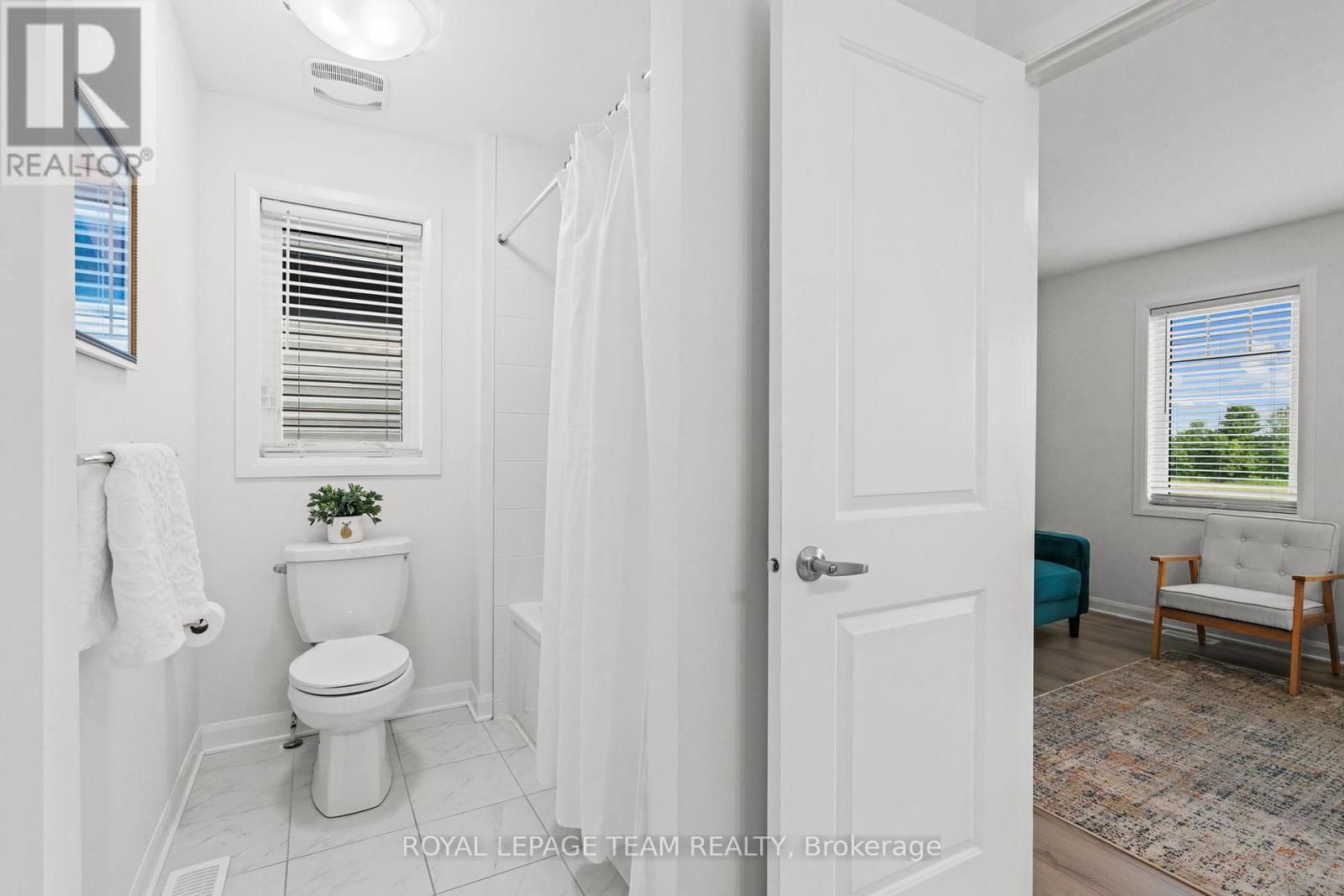 511 ANCHOR CIRCLE Image 40