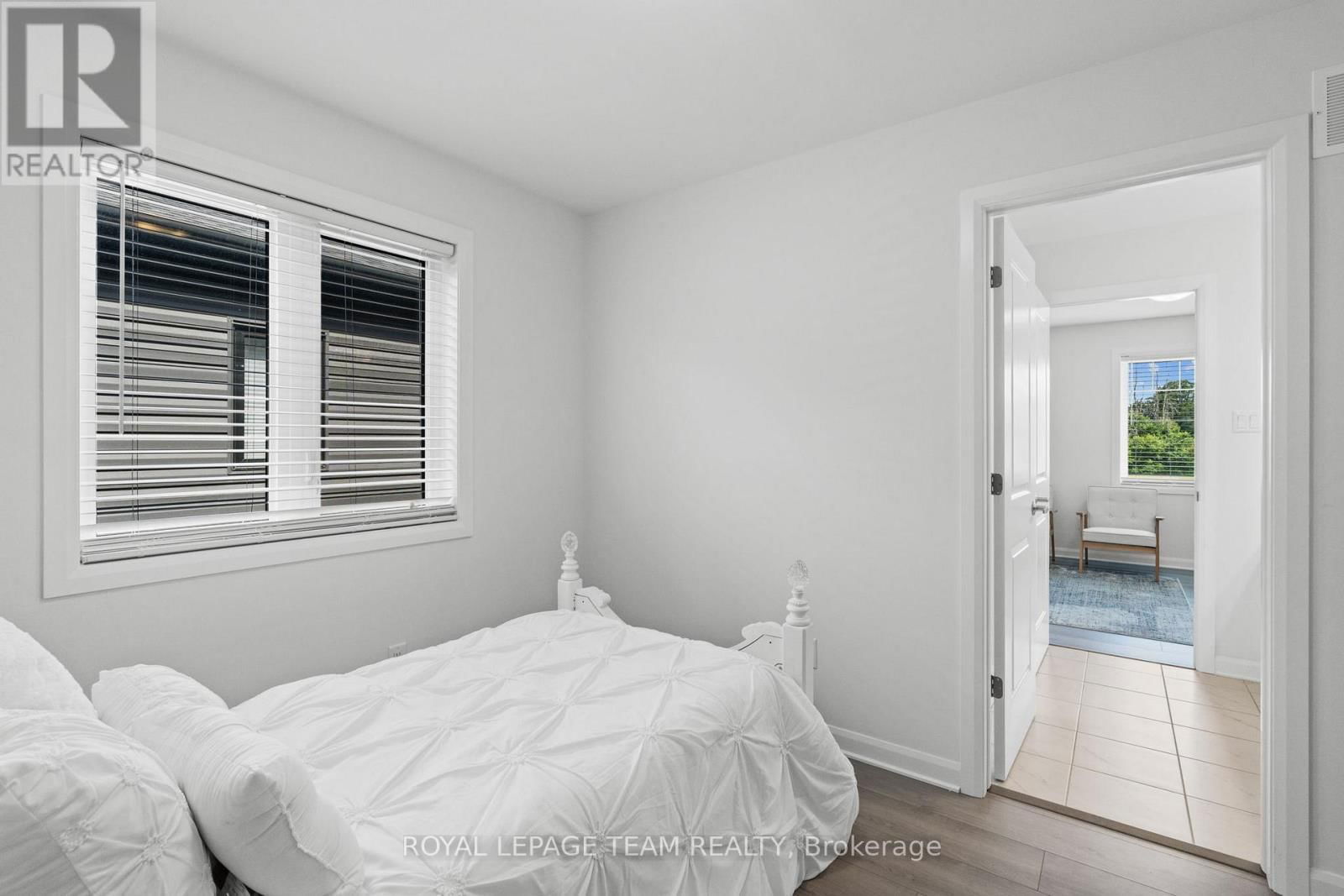 511 ANCHOR CIRCLE Image 42