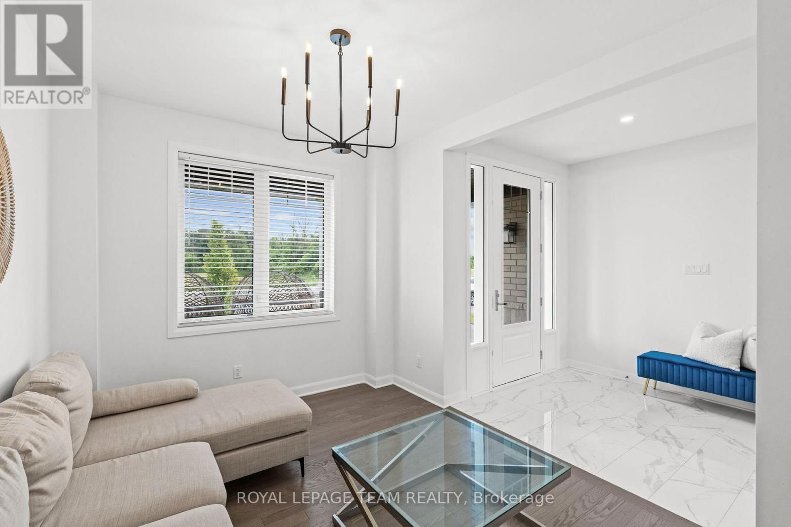511 ANCHOR CIRCLE Image 8