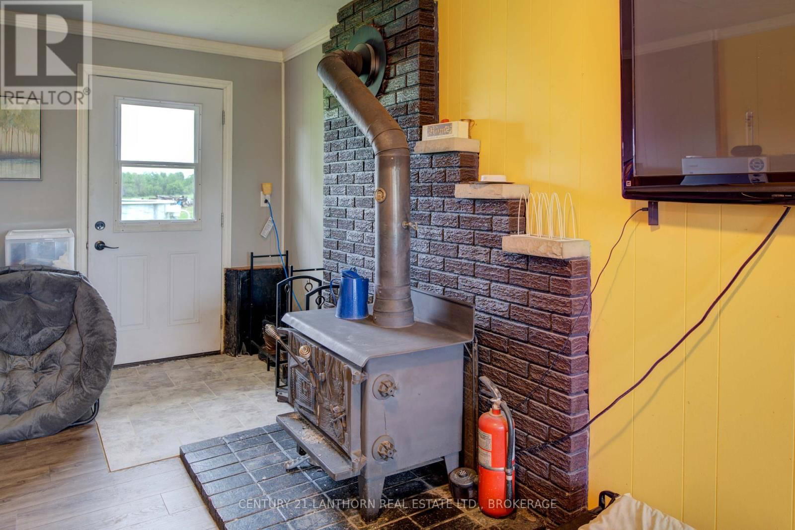 5054 COLEBROOK ROAD Image 40