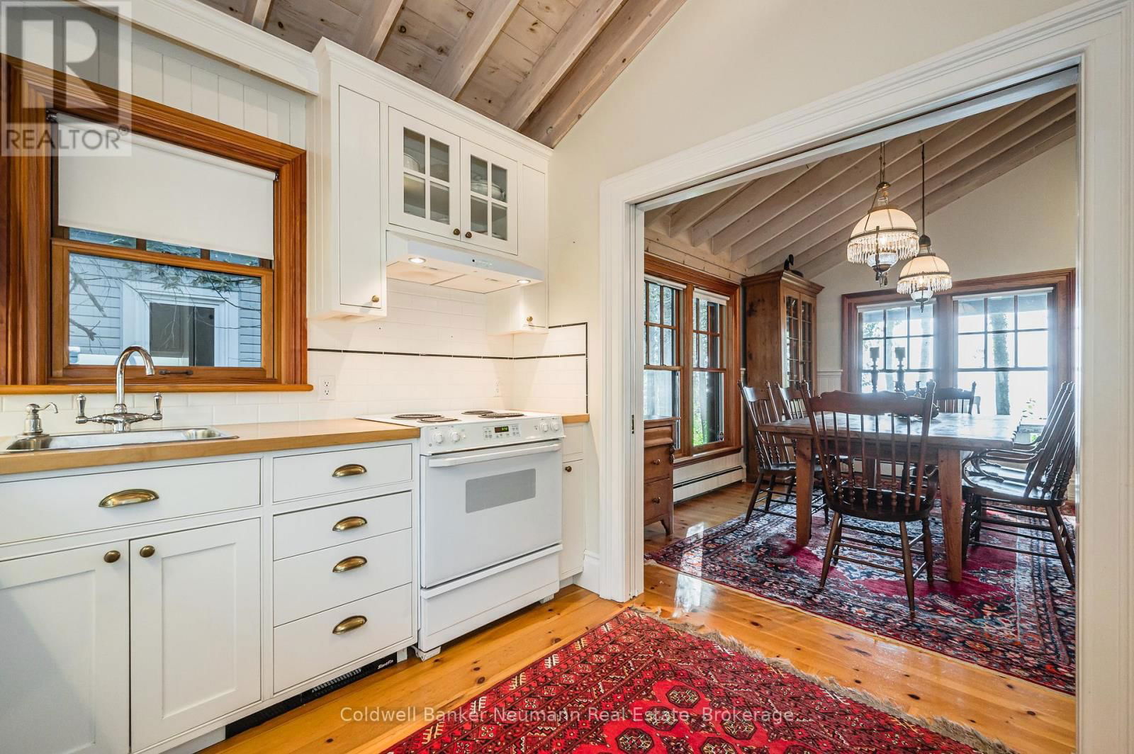 226 SHORE ROAD Image 10