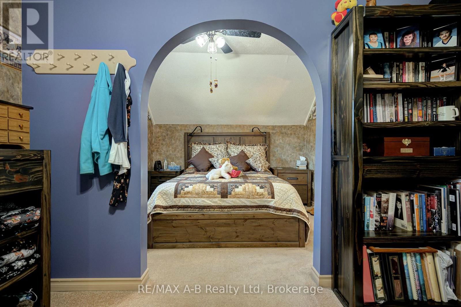 5 CRUICKSHANK STREET Image 32