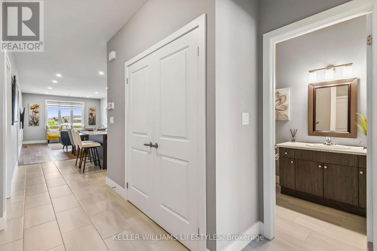 57 - 1375 WHETHERFIELD STREET Image 10