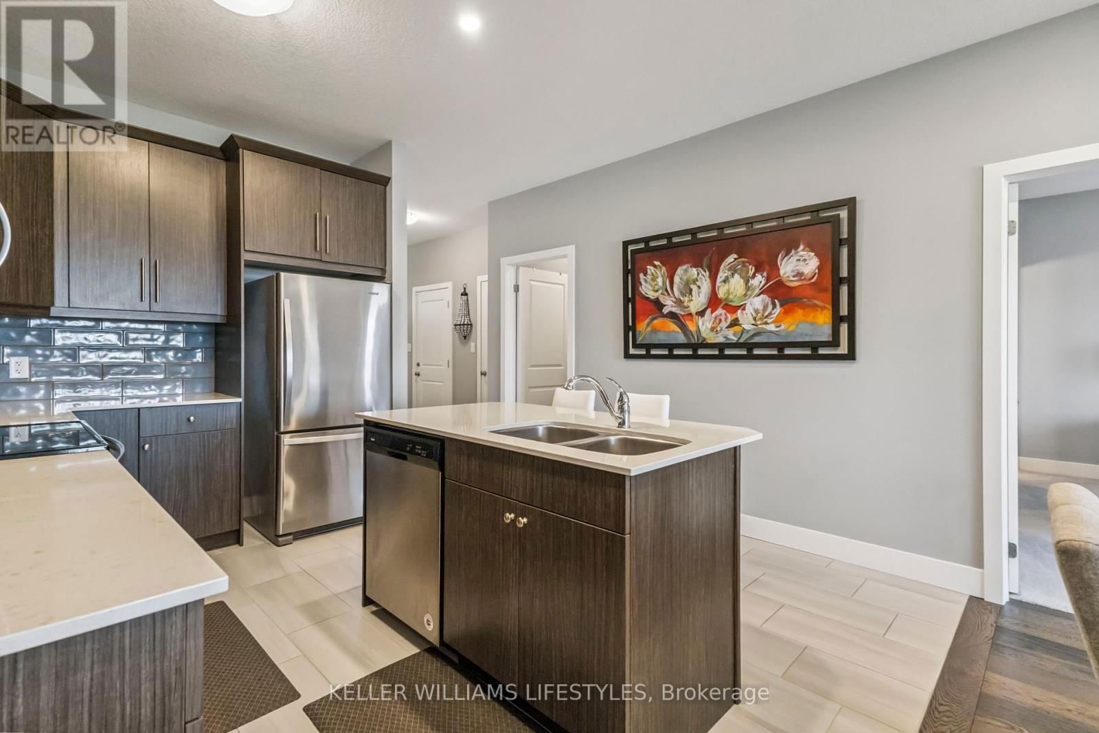 57 - 1375 WHETHERFIELD STREET Image 17