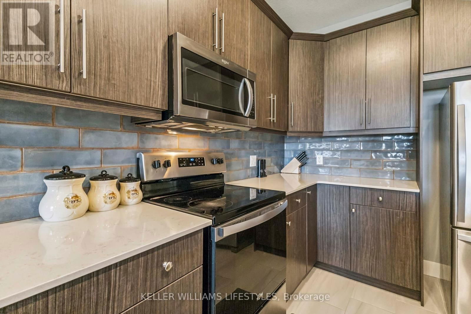 57 - 1375 WHETHERFIELD STREET Image 20