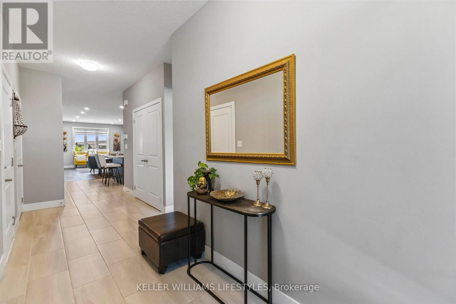57 - 1375 WHETHERFIELD STREET Image 8