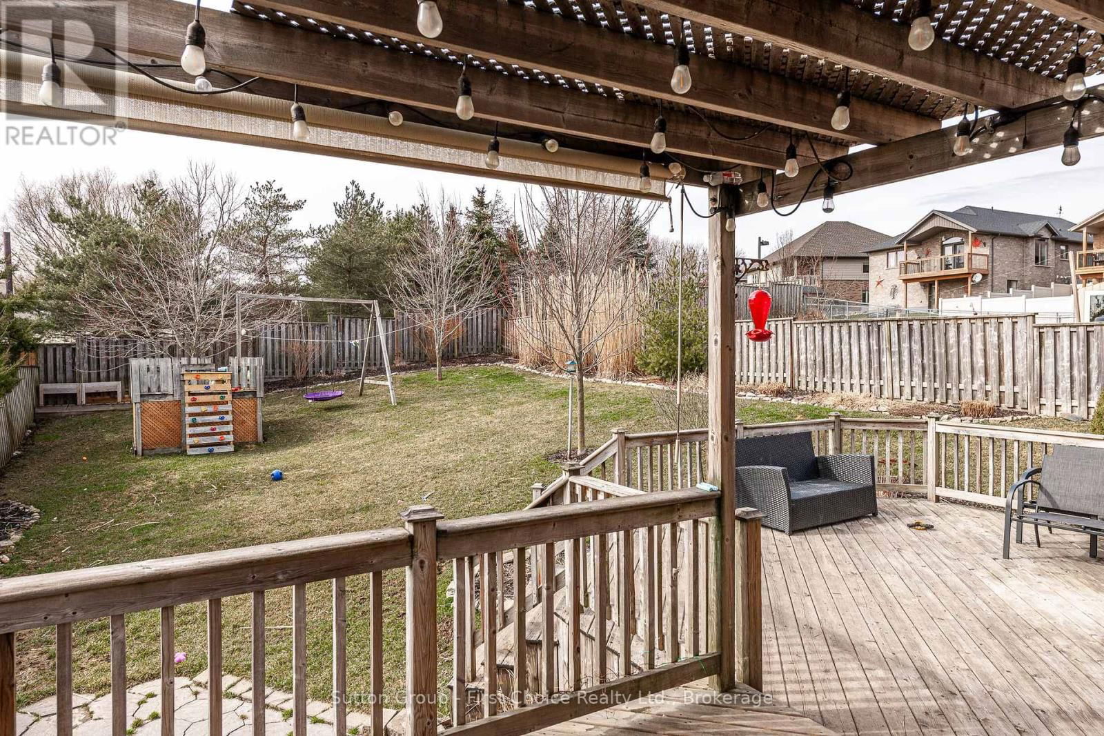 187 SOUTHVALE ROAD Image 37