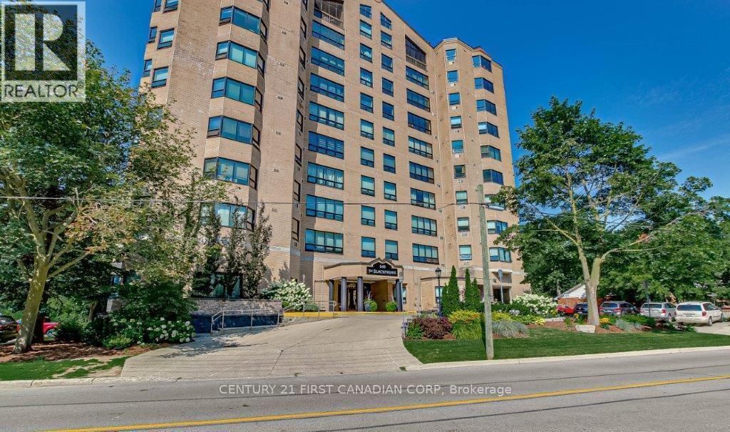 702 - 549 RIDOUT STREET NORTH Image 1