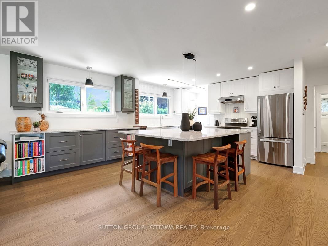 1162 DEER PARK ROAD Image 14