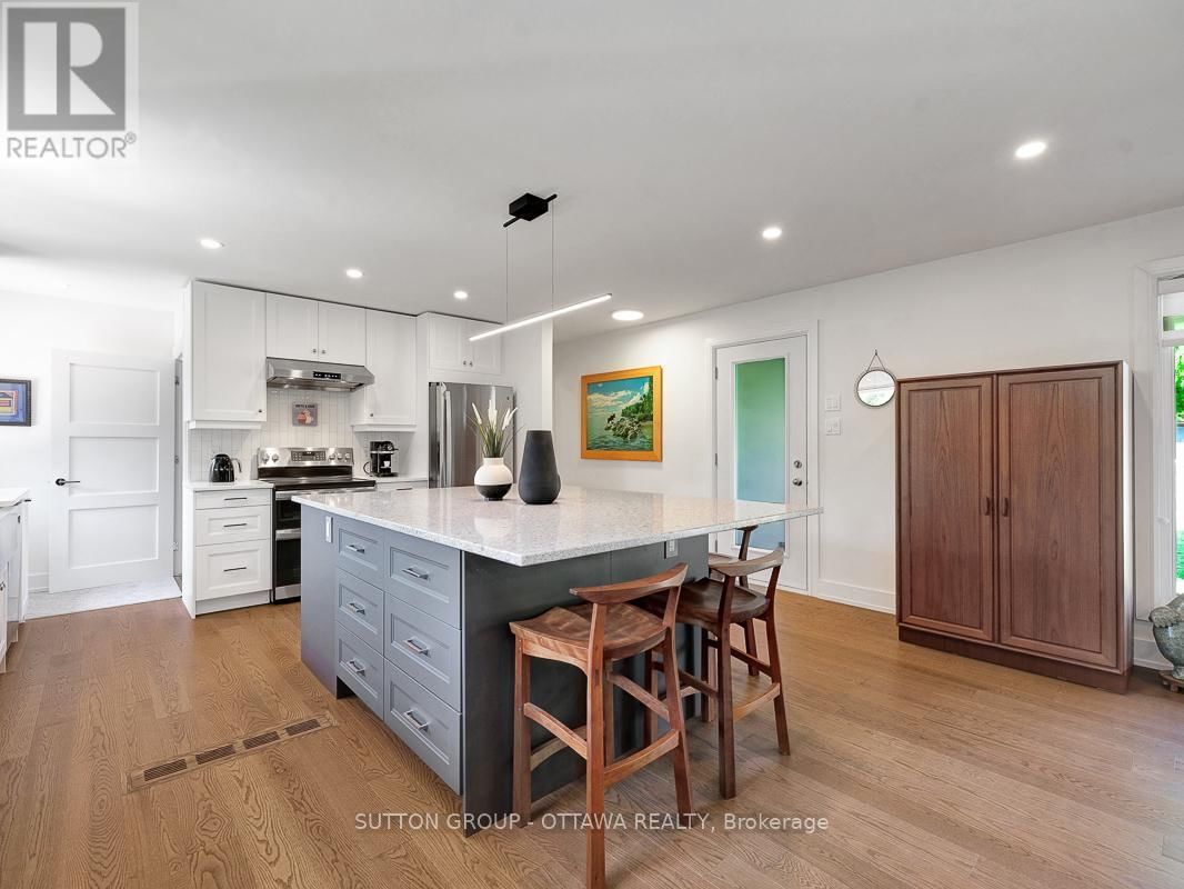 1162 DEER PARK ROAD Image 17