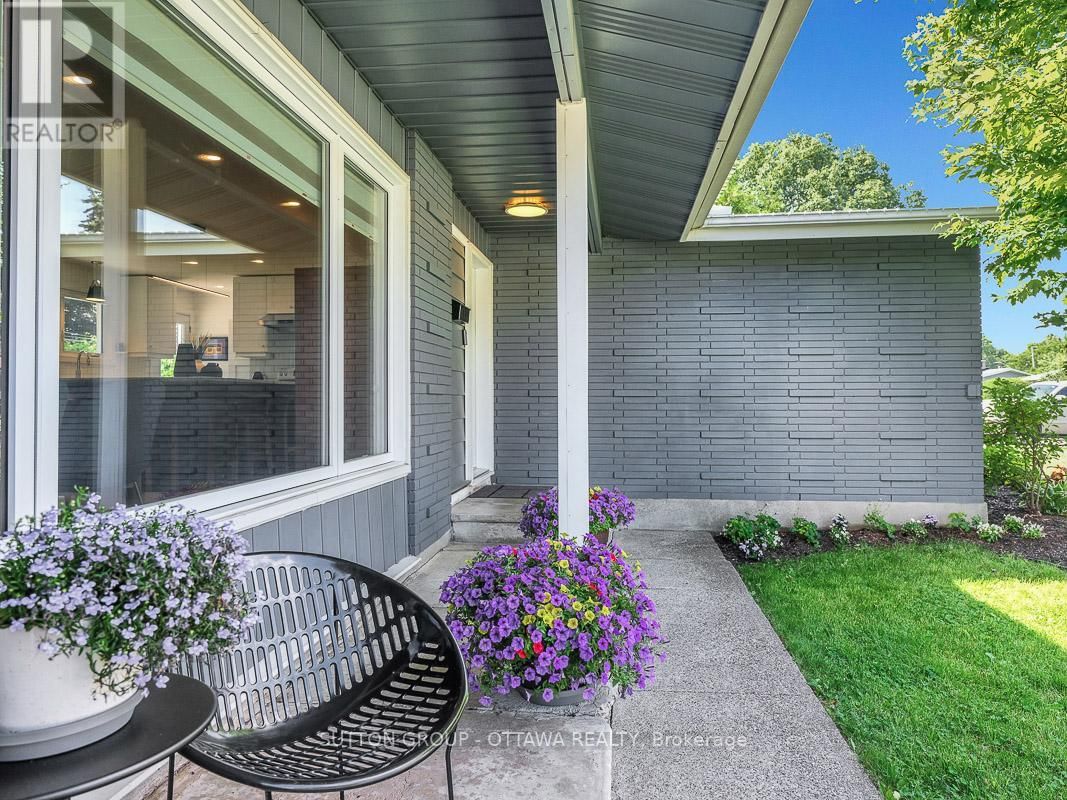 1162 DEER PARK ROAD Image 2