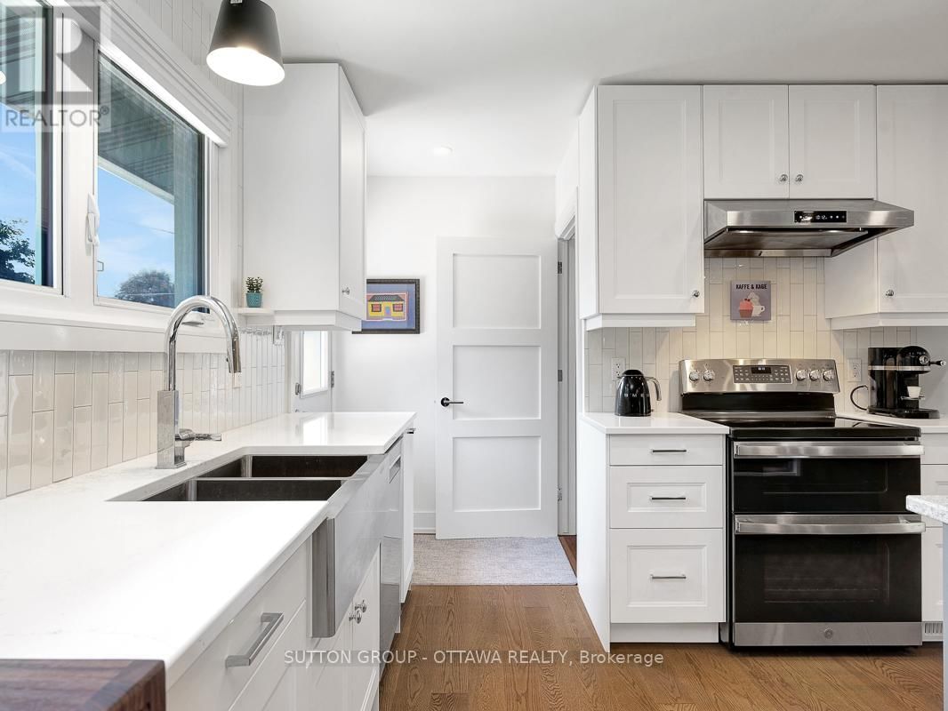1162 DEER PARK ROAD Image 20